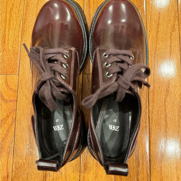 Cherry Brown Leather Oxfords - Picture 4 of 4